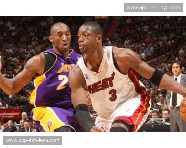 巅峰对决！湖人vs热火在线直播：紫金豪门与硬汉军团的高燃碰撞，全网高清入口等你来战！